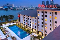 ibis Bangkok Riverside, Phra Samut Jadee